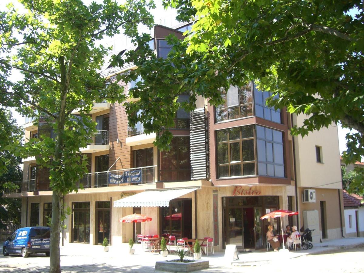 Apartament Fantasy Хисаря Экстерьер фото